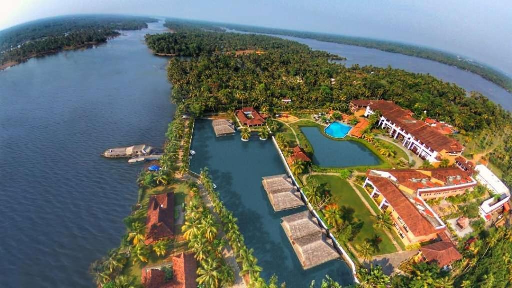 Plumeria Lake Resort & Spa Vayalar Экстерьер фото