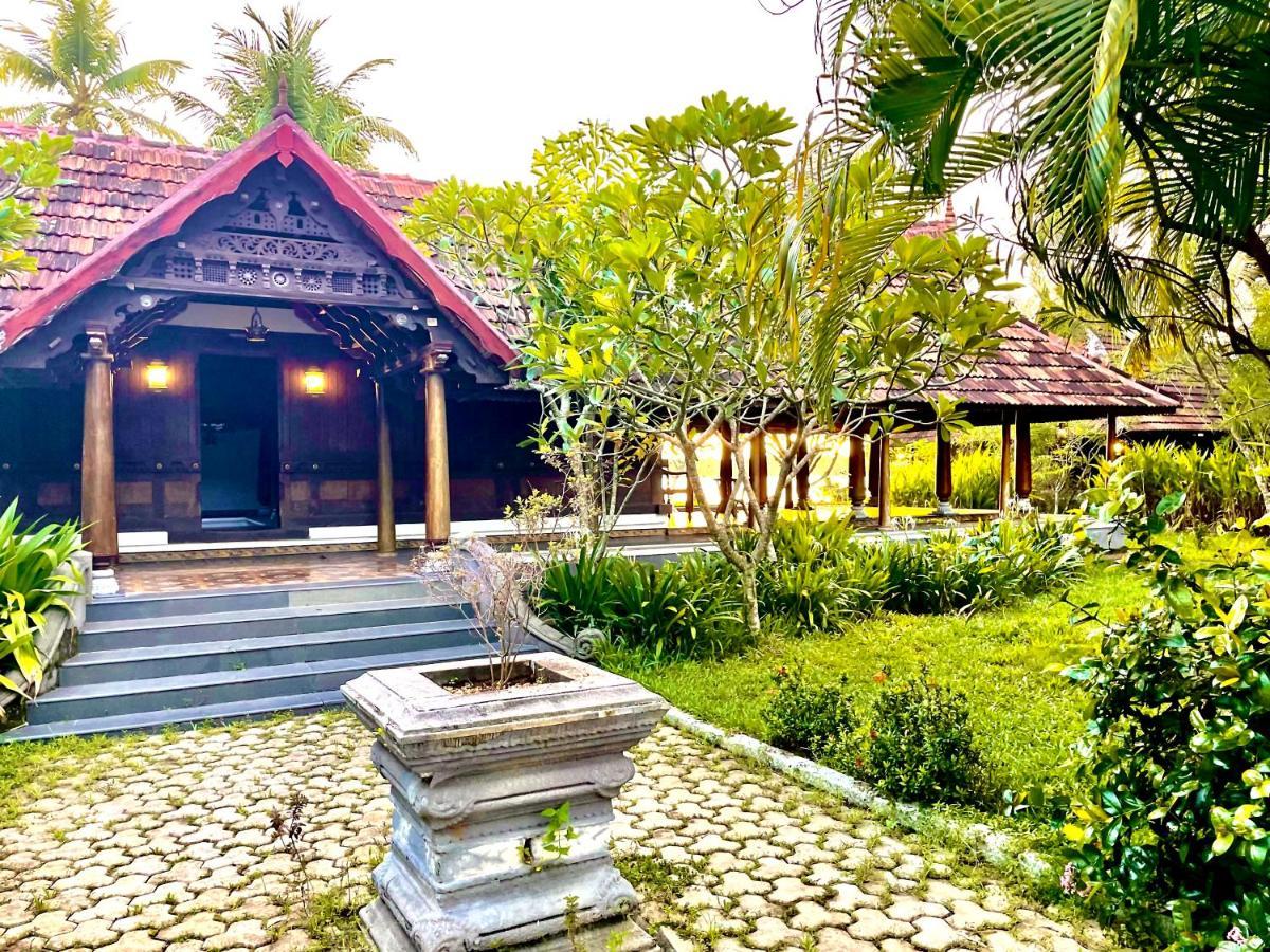 Plumeria Lake Resort & Spa Vayalar Экстерьер фото