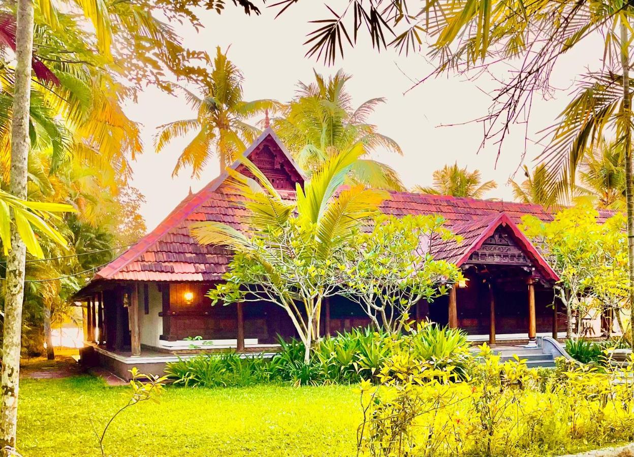 Plumeria Lake Resort & Spa Vayalar Экстерьер фото