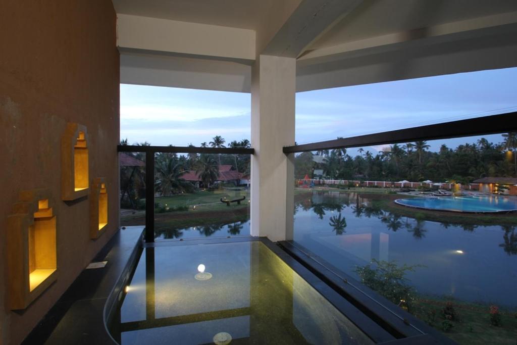 Plumeria Lake Resort & Spa Vayalar Экстерьер фото